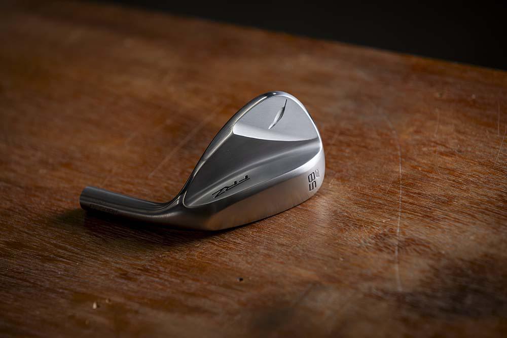 Gậy Wedge Fourteen FRZ: Thay Đổi Chuẩn Mực Của Gậy Wedge